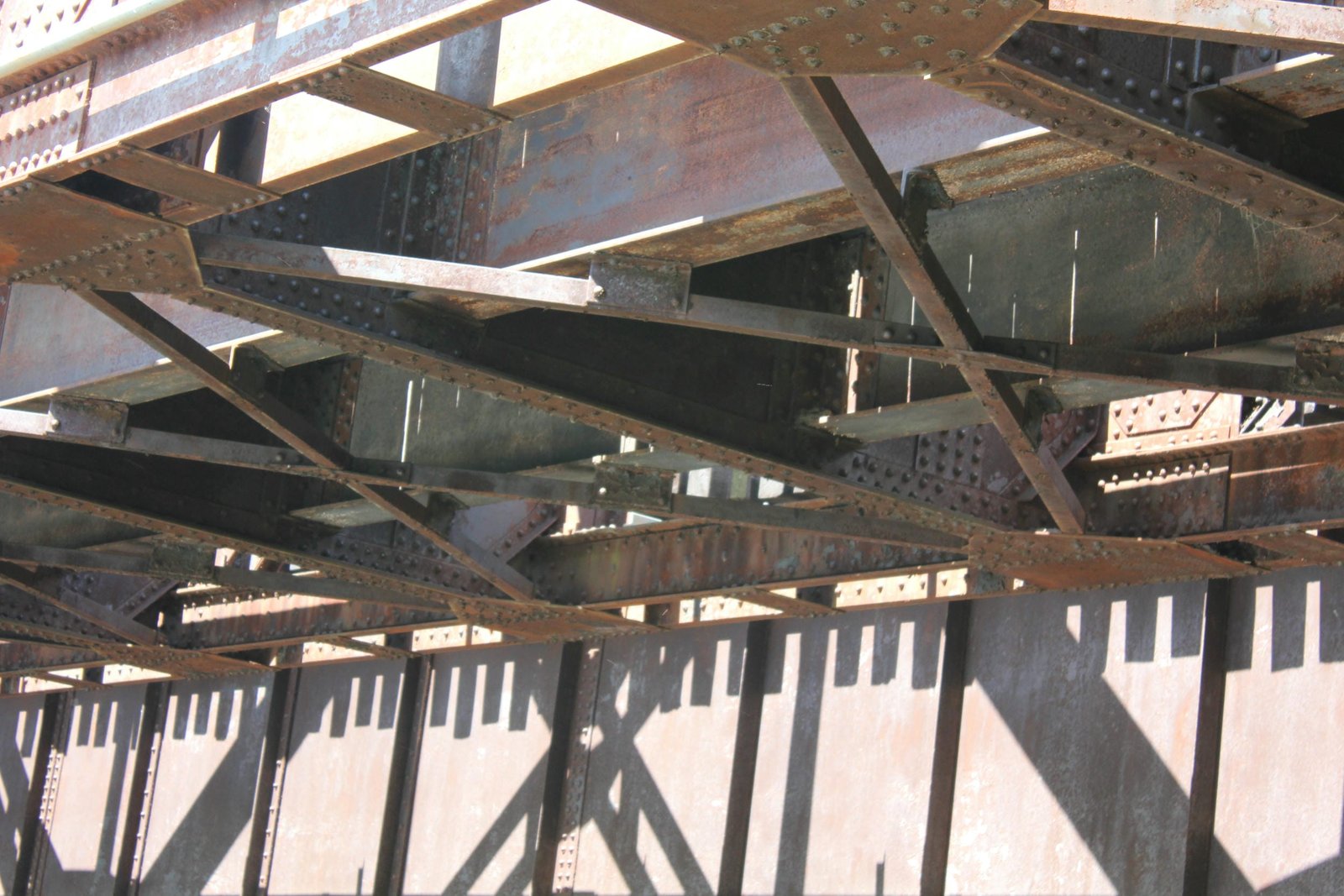 Floor system, south track